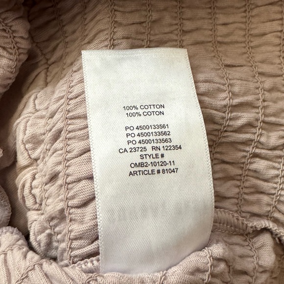 Aritzia Sunday Best short sleeve top in lavendar, size xs - Picture 6 of 6